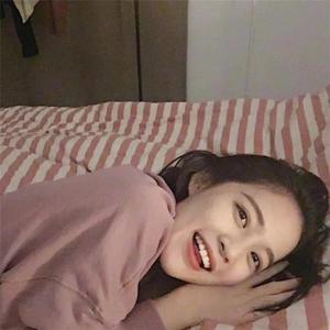 14岁初中女生光溜溜做爱
